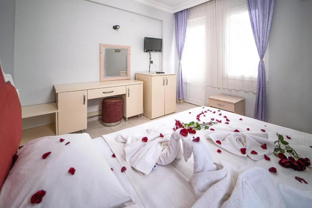 California Apart Otel Oludeniz 3*,
