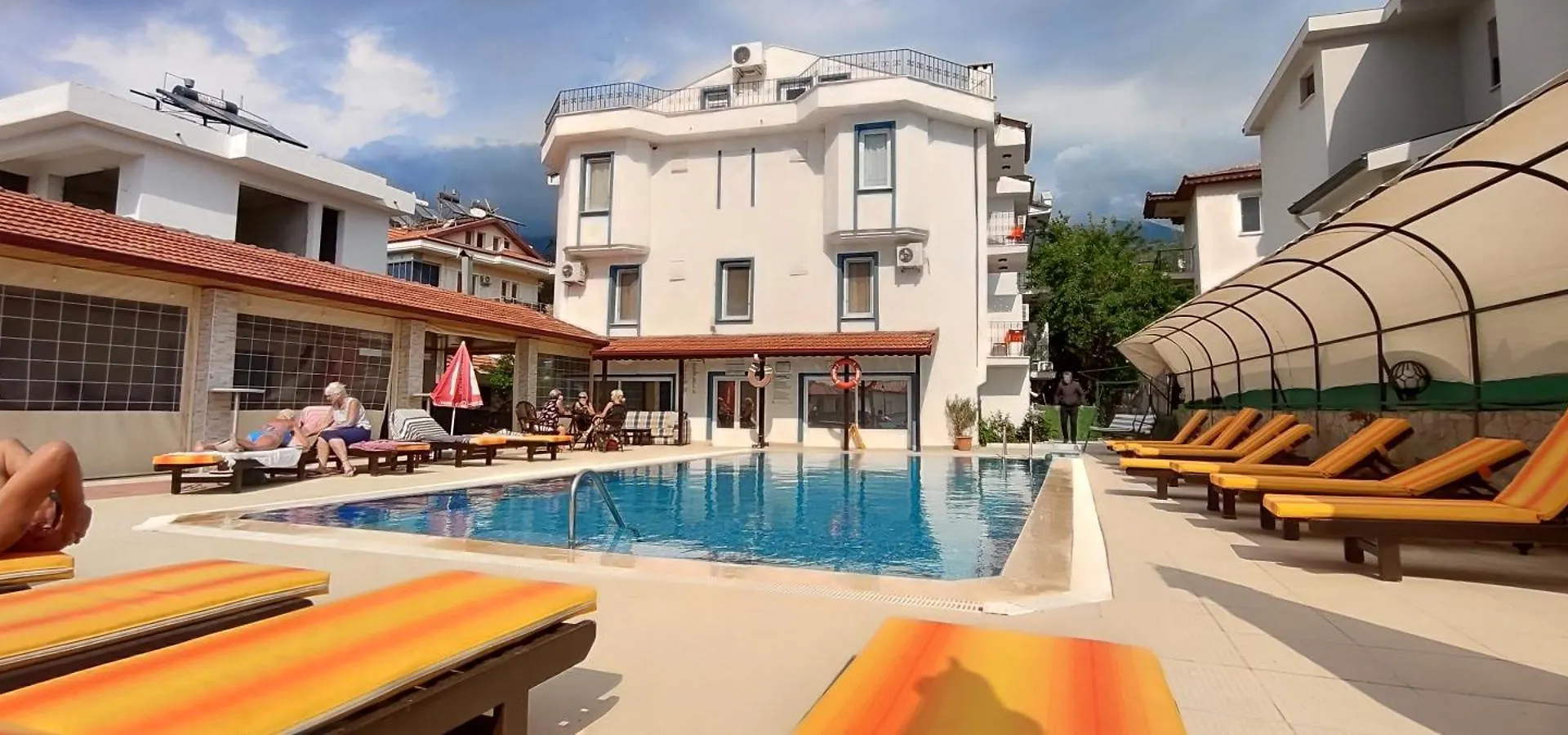 California Apart Otel location
